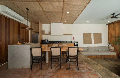 Seminyak Casa | Modern 2BR Villa Rooftop & Pool