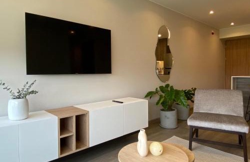 San Isidro Centro Financiero Apartamento | Modern 2BR with Balcony in San Isidro