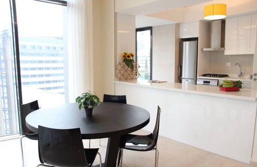 Beirut Apartamento | Modern 3 Bed 3 Bath Apt w/Sea View