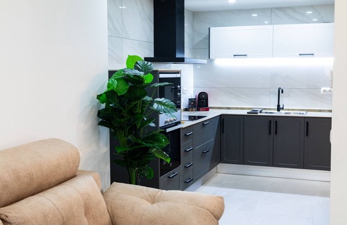 Torremolinos Apartamento | Modern 3-bed apartment in the heart of Torremolinos