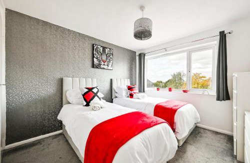 Epping Apartamento | Modern 3-Bed Maisonette - Epping High Street - Parking - LMV Property