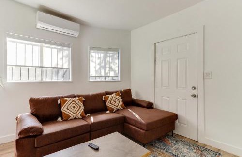 San Fernando Apartamento | Modern 3 Bedroom Apartment in San Fernando
