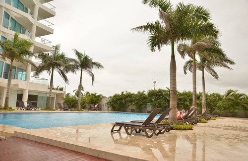 Cartagena District Apartamento | Modern 3 Bedroom Apartment With Sea-beach View