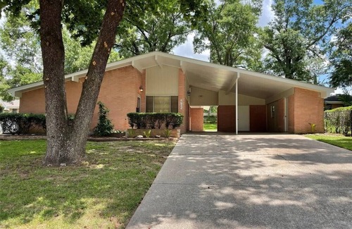 Shreveport Casa | Modern 3-bedroom house in charming Shreveport with AC