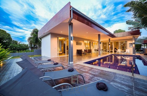 Hua Hin Villa | Modern 3 Bedroom Pool Villa In Resort G207