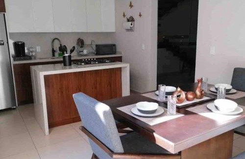 Zapotlanejo Casa | Modern 3 bedroom Private home with Aircondition