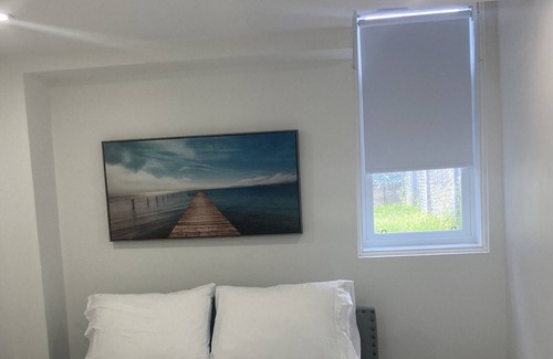 LaSalle Apartamento | Modern 3 beds, free parking