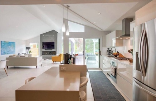 La Jolla Mesa Casa | Modern 3-Br Beach House In La Jolla with Stunning Views