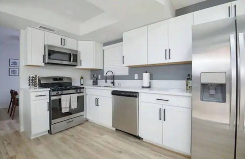 Paradise Valley Casa | Modern 3 BR Oasis w/ Pool - Home Away From Home