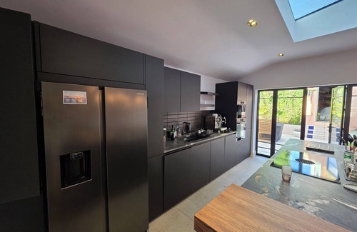 Leyton Casa | Modern 3BD Garden Home, Leyton