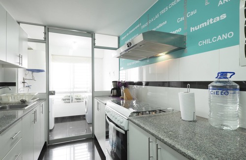 Leuro Condominio | Moderno apartamento de 3 hab. Con aire acondicionado en Miraflores