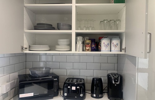 Selhurst Casa | Modern 3bed Garden House in Croydon, London ,uk