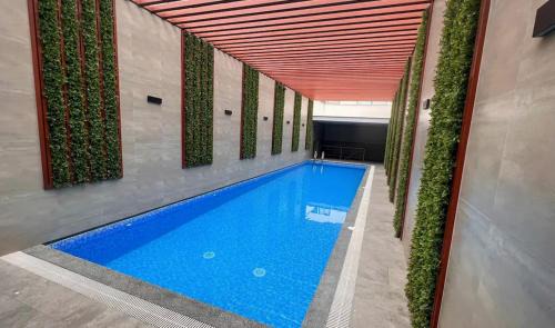 Jesus Maria Apartamento | Modern 3BR 2BA Apt Gym and Parking Near Real Plaza, UP and Trendy Cafés