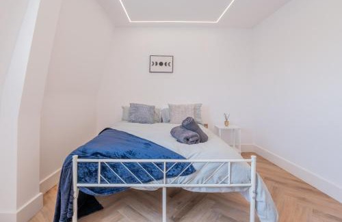 South Harrow Apartamento | Modern 3BR Apartment Family Comfort & Style