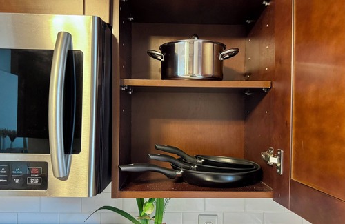 Charlotte Casa | Modern 3BR Getaway Near UNCC, IKEA & PNC Arena
