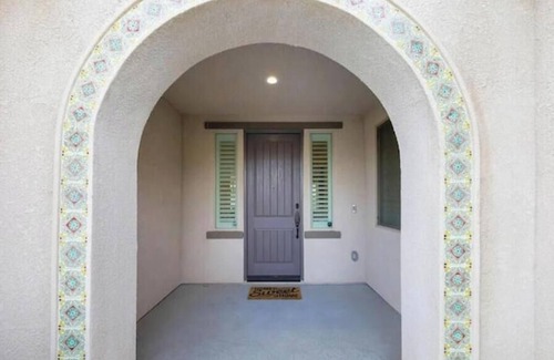 Greenacres Casa | Modern 3BR Home Gated Community