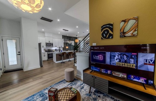 OST - South Union Casa | Modern 3BR Home - Med Center, NRG, Zoo, Downtown