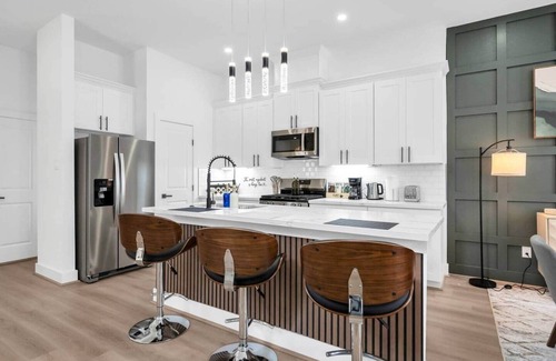 OST - South Union Casa | Modern 3BR Home - Med Center, NRG, Zoo, Downtown