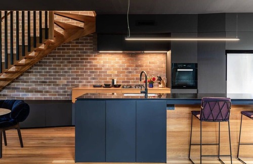 Norman Park Casa | Modern 3BR retreat with Sauna - The Loft
