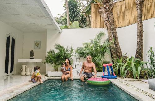 Legian Villa | Modern 3BR Villa, 4min to Double Six Beach, Pool