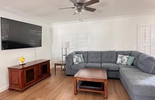 Sarasota Springs Casa | Modern 3BR with Pool and Grill