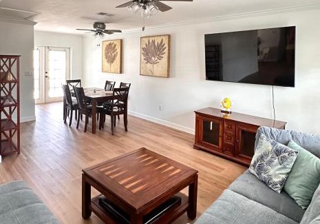 Sarasota Springs Casa | Modern 3BR with Pool and Grill