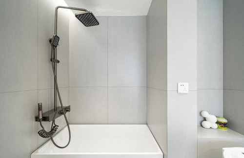 Downtown Shanghai Apartamento | Modern 3brs wis CAC&Fheating,near Jing'an Temple