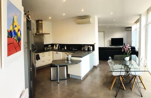Port Cogolin Apartamento | Moderno 3P Port Cogolin y A / C- 90m²
