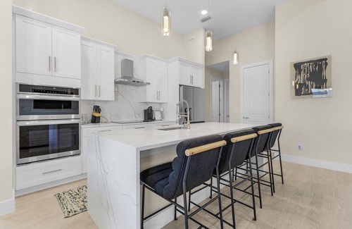 Burnt Store Casa | Modern 4-bed home with private heated pool, outdoor bar and grill in Cape Coral!