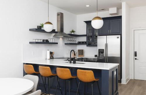 Cleveland Park Apartamento | Modern 4 Bed Space in Walkable Area -3 Miles to Downtown