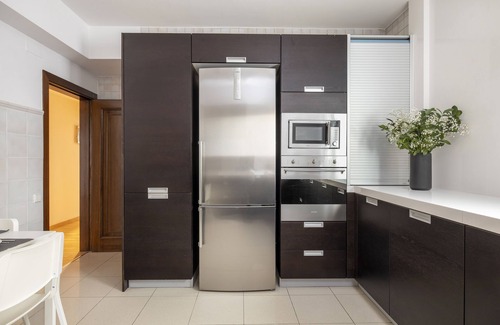 Les Corts Apartamento | Moderno apartamento de 4 habitaciones en Barcelona