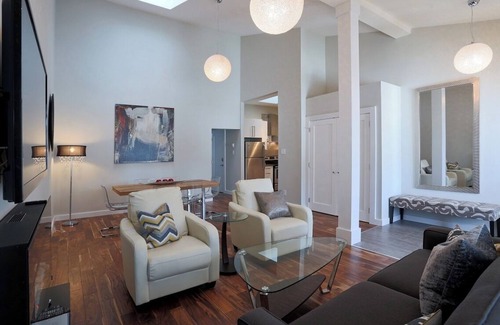 Highland West Casa | Modern 4 Bedroom Bungalow Townhouse Condo