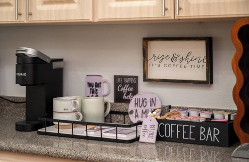 Encino Park Casa | Modern 4-bedroom home, Perfect location in San Antonio with patio and games