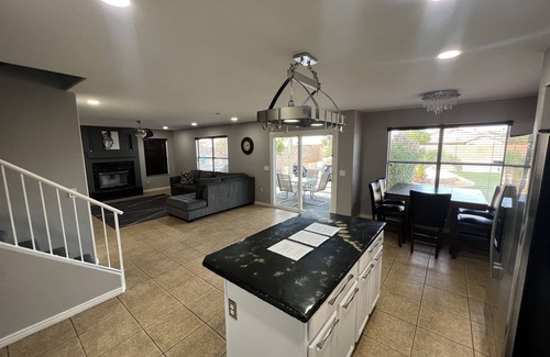 Avondale Casa | Modern 4 Bedroom Home with Pool