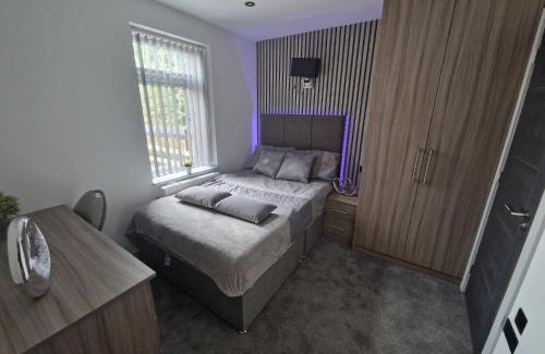 Caversham Apartamento | Modern 4 BR flat with 4 ensuites in central Reading