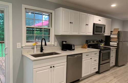 Cary Casa | Modern 4BR 3BA Ranch Home w Fenced-in Backyard