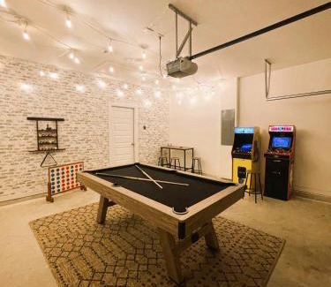 Cullman Casa | Modern 4BR Home with Game Room and Fire Pit - Near Downtown Cullman