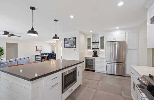 Raskin Estates Casa | Modern 4BR Home with Pool & Game Room