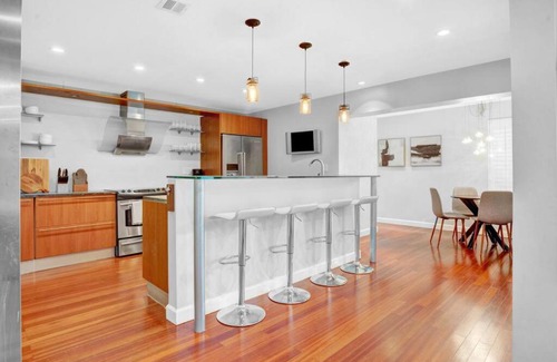 Poinsettia Heights Casa | Modern 4BR Villa with Pool - Outdoor amenities - WFH