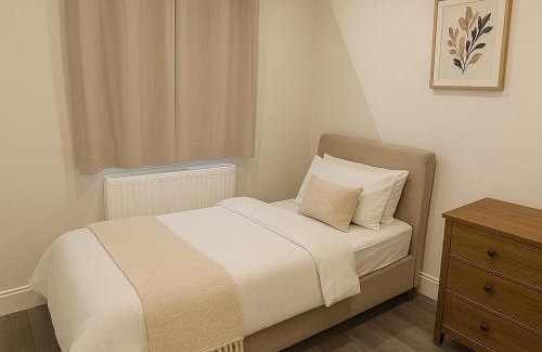 Northampton Casa | Modern 5 persons Home