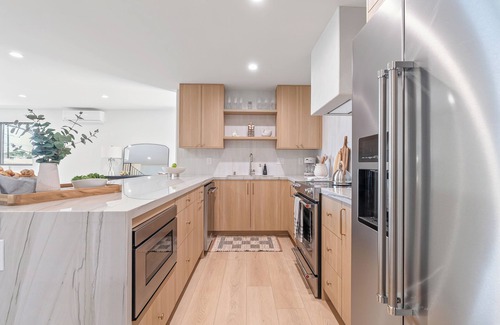 Point Loma Heights Casa | Point View Luxe | Modern Coastal Retreat Near Sunset Cliffs & Ocean Beach