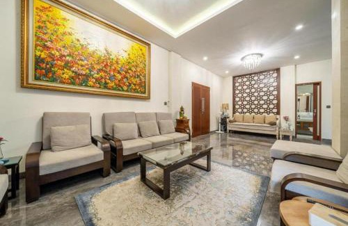 Sanur Villa | Modern 5BR Luxury Villa with Pool & Rooftop - 300m from Sanur Beach
