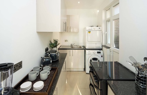 Golders Green Casa | Modern 6-Bed House