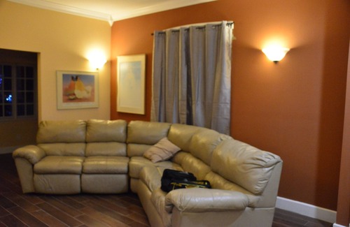 San Jose Casa | Modern 6-bedroom 4 bath in San Jose with AC, fitness room