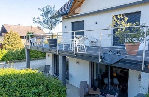 Douvaine Apartamento | Modern 90m2 Apt, great location, near lake , Geneva , ski & summer resorts
