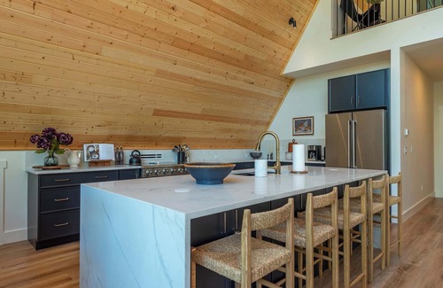 Asheville Casa | Modern A-Frame Cabin with Panoramic Views| Hot Tub