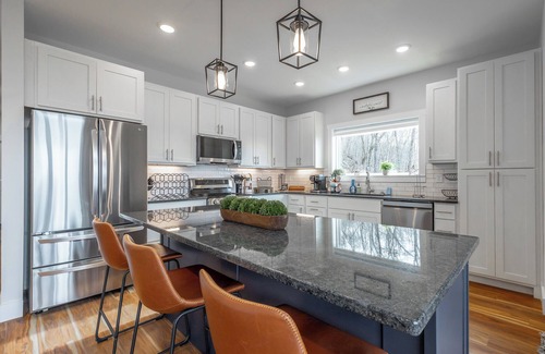 Trenton Casa | Modern A-Frame Cabin - Brand New Construction - Stunning Sunset & Mountain Views