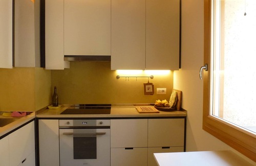 Volpago del Montello Casa | Modern Accommodation, Just Renovated, Private Garden, Wifi, Near Treviso