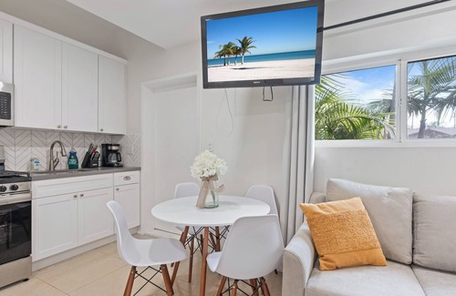 Harbor Gateway North Casa | Modern ADU in Gardena – Perfect for Relaxing Stays