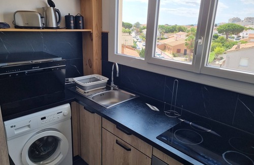 Saint-Cyprien Plage Apartamento | Modern air-conditioned and well-equipped T2 apartment 200m from the beach